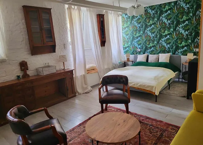 Cosy Apartman By The Castle Appartamento *